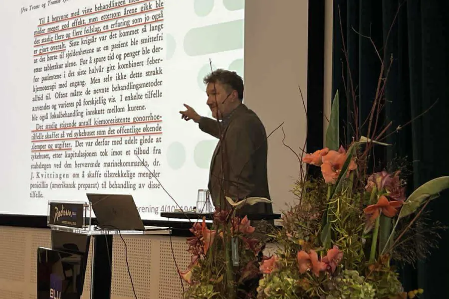 Foreleser på antibiotikakonferansen 2025